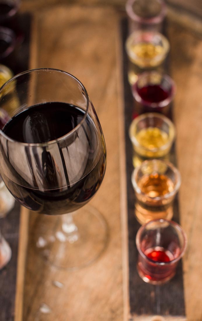 WEINWISSEN - Weine unterscheiden